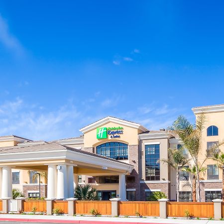 Holiday Inn Express & Suites Eureka By Ihg Екстериор снимка